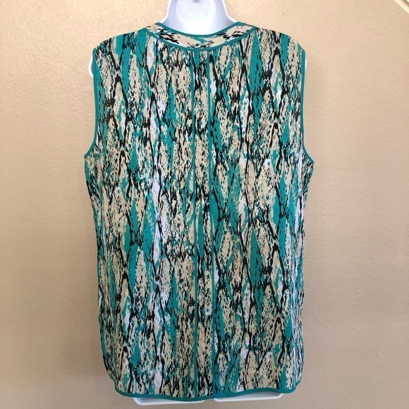 Liz Claiborne Women’s Button Down Animal Print Sleeveless Round Neck Size L - Picture 3 of 11
